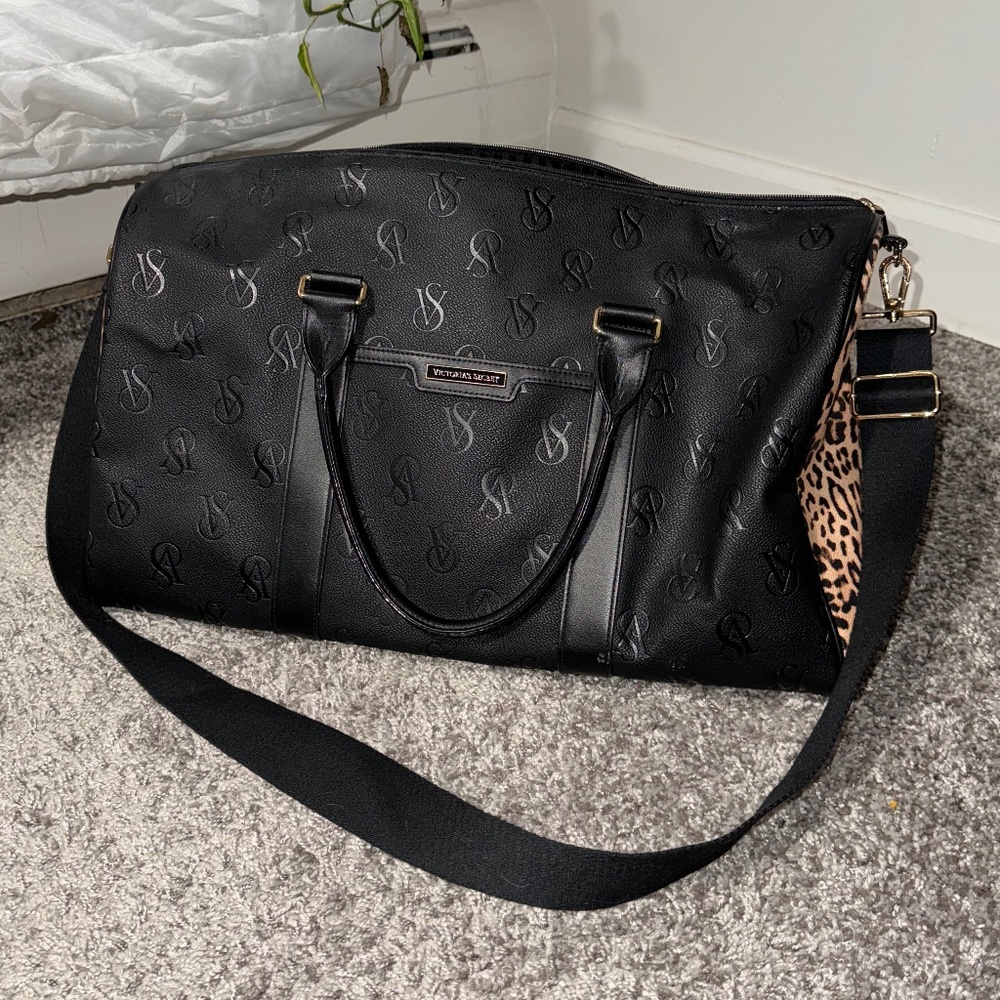 LIKE NEW Victoria's Secret Leather Duffel Bag